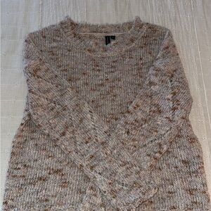 Moon & Madison Speckled Beige Sweater